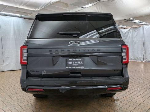Certified 2022 Ford Expedition Max Limited image 4