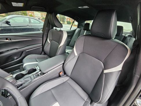 Used 2025 Toyota Camry SE w/ Multimedia Upgrade Package image 27