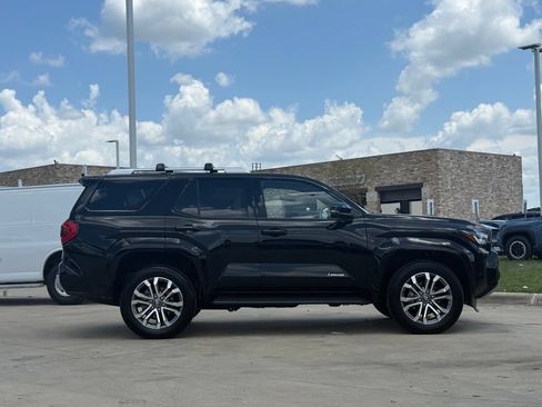 Used 2026 Toyota 4Runner Limited AWD/4WD image 6