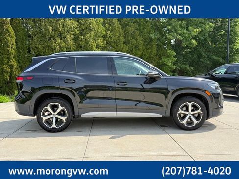 Certified 2025 Volkswagen Tiguan SE AWD/4WD image 7