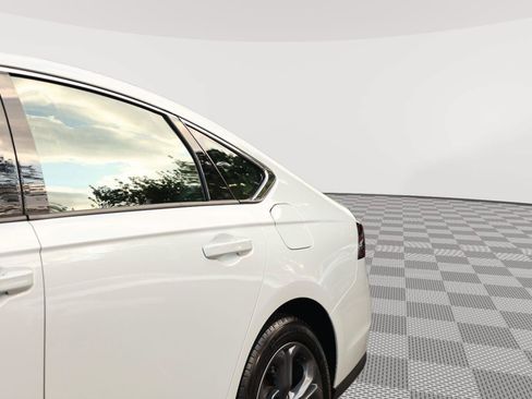 Used 2024 Honda Accord EX image 11