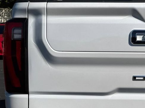 Used 2025 GMC Sierra 2500 Denali Ultimate AWD/4WD image 51