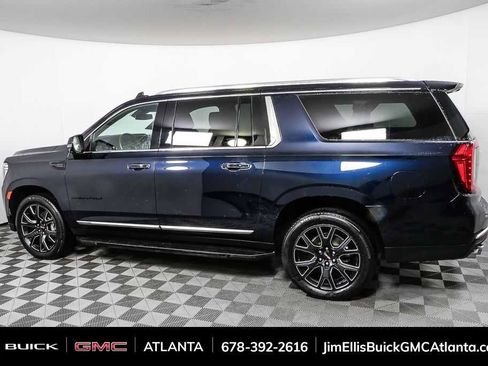 Used 2024 GMC Yukon XL Denali image 2