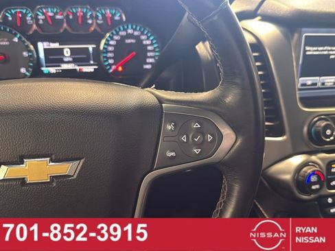 Used 2016 Chevrolet Suburban LT image 28