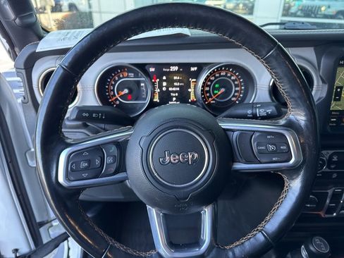 Used 2021 Jeep Gladiator Overland image 25