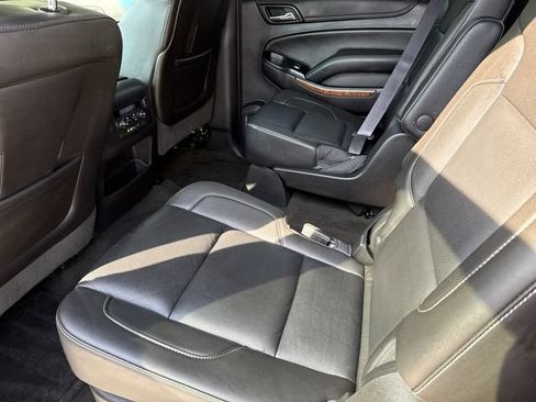 Used 2016 Chevrolet Suburban LTZ AWD/4WD image 19