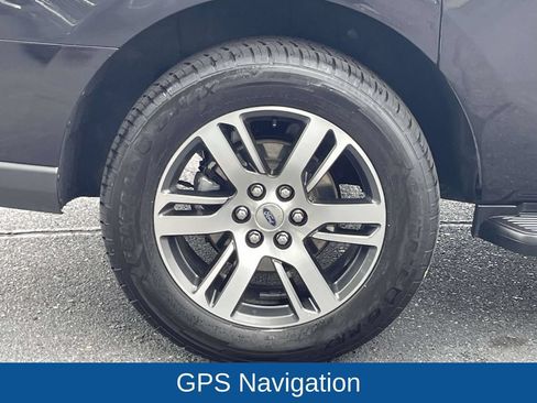Used 2024 Ford Expedition Max Limited AWD/4WD image 12