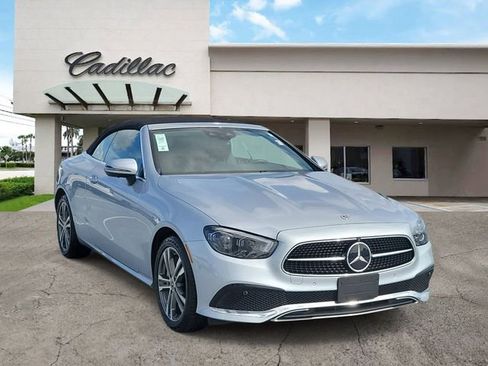 Used 2023 Mercedes-Benz E 450 4MATIC Cabriolet w/ Driver Assistance Package image 7