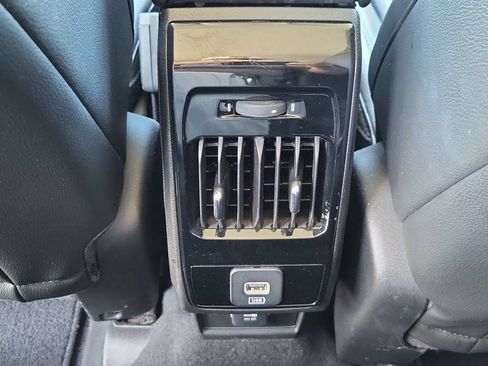 Used 2022 Jeep Compass Latitude FWD image 26