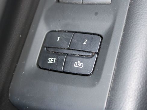 Used 2022 Chevrolet Tahoe RST w/ Luxury Package image 28