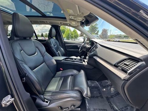 Used 2022 Volvo XC90 T6 Inscription w/ Climate Package AWD/4WD image 25