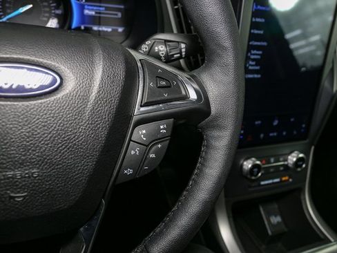 Used 2022 Ford Edge SEL w/ Convenience Package image 31