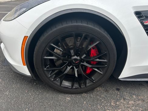 Used 2018 Chevrolet Corvette Z06 RWD image 24