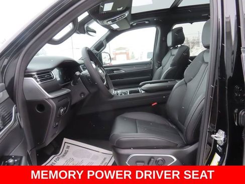 New 2026 Jeep Grand Wagoneer Limited image 19