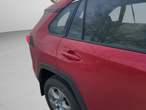 Certified 2025 Toyota RAV4 XLE image 17