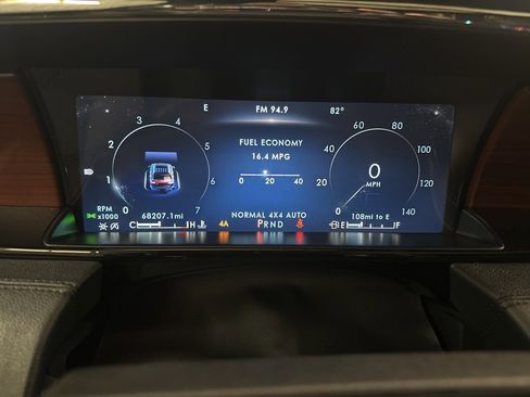 Used 2022 Lincoln Navigator Reserve image 14