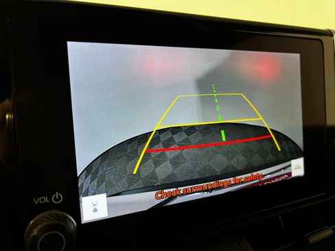 Certified 2024 Toyota RAV4 XLE FWD image 18