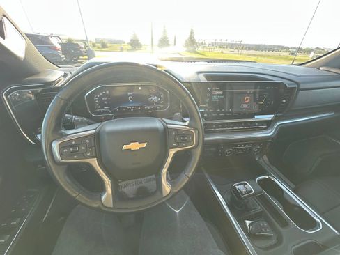 Used 2022 Chevrolet Silverado 1500 High Country w/ Z71 Off-Road Package AWD/4WD image 54