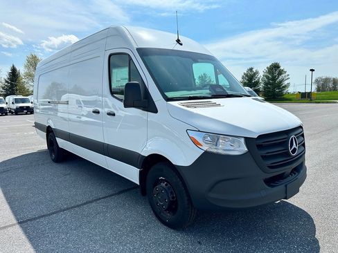 New 2026 Mercedes-Benz Sprinter 3500 image 1