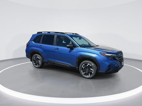New 2026 Subaru Forester Premium AWD/4WD image 9