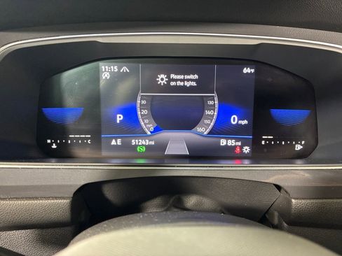Used 2022 Volkswagen Tiguan SE AWD/4WD image 19
