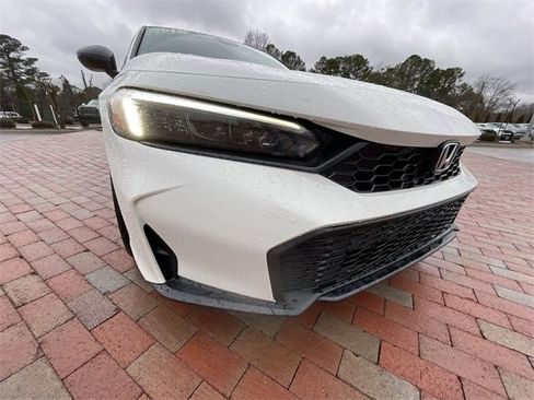 Certified 2025 Honda Civic Sport image 6