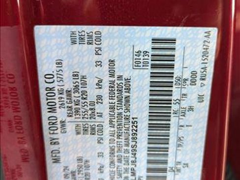 Used 2025 Lincoln Nautilus Premier w/ Equipment Group 102A image 16