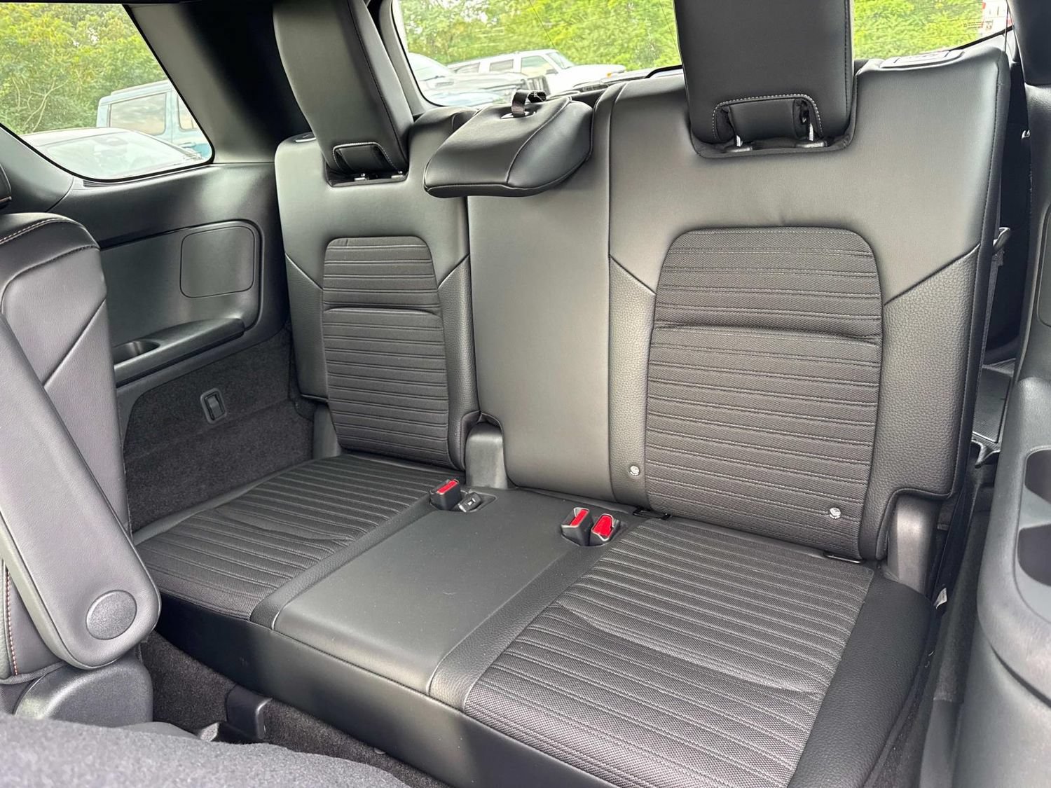 Used 2024 Nissan Pathfinder Rock Creek AWD/4WD image 19