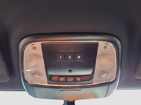 Used 2021 Jeep Grand Cherokee Laredo X image 26