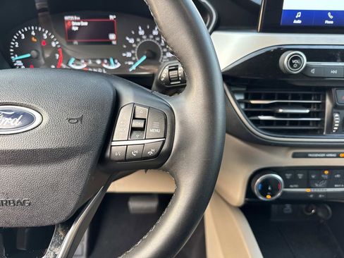 Certified 2022 Ford Escape SE w/ Convenience Package image 24