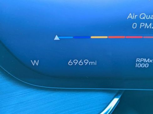 Used 2025 Buick Envision Sport Touring AWD/4WD image 34