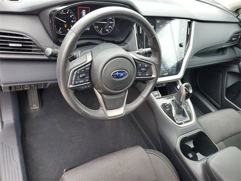 Used 2024 Subaru Outback Premium image 8