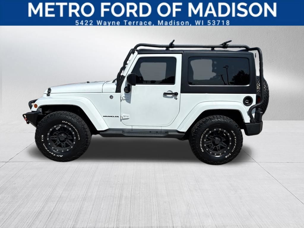 Used 2015 Jeep Wrangler Sahara AWD/4WD image 2