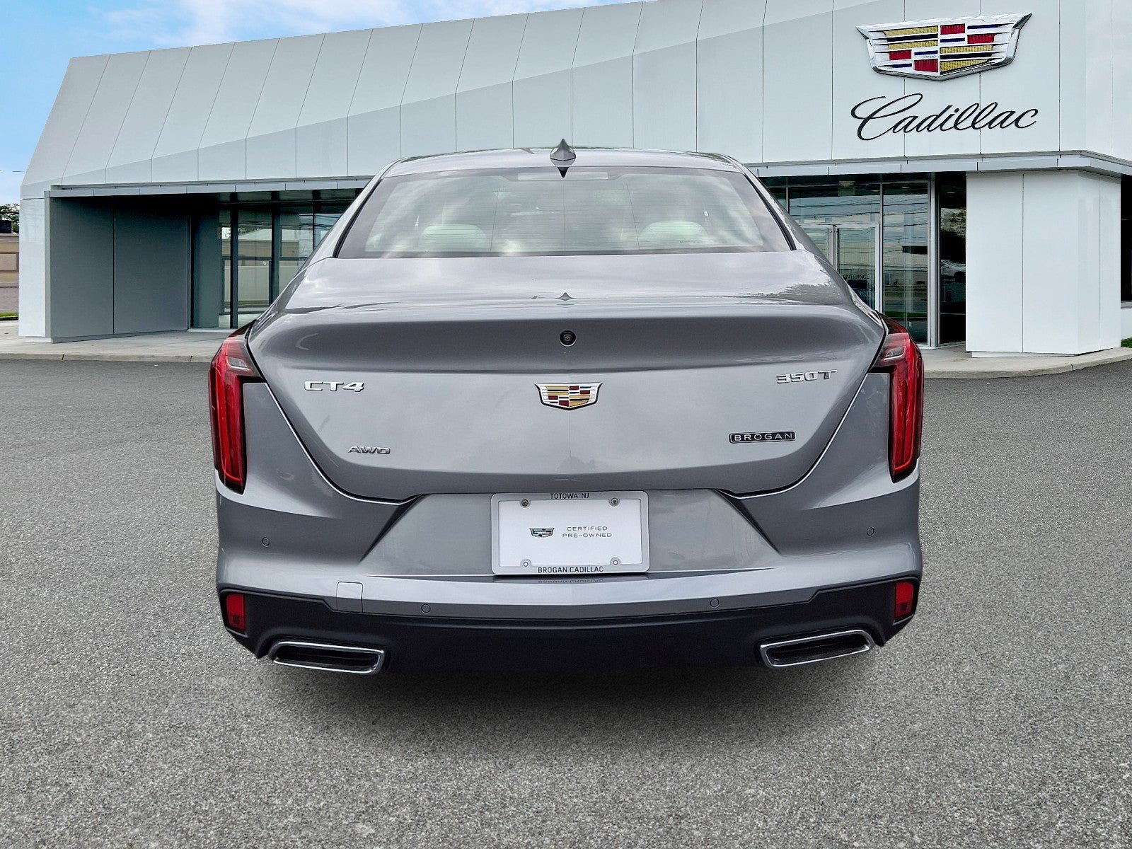 Certified 2024 Cadillac CT4 Premium Luxury AWD/4WD image 4