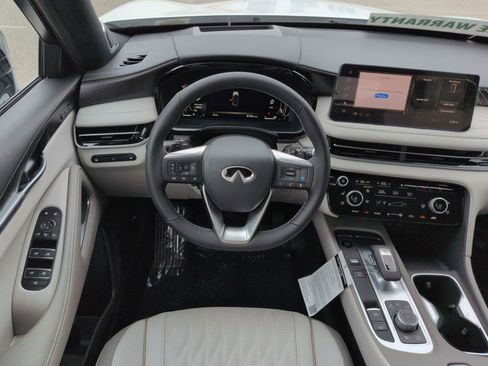 New 2026 INFINITI QX60 Autograph w/ Dark Cargo Package AWD/4WD image 18