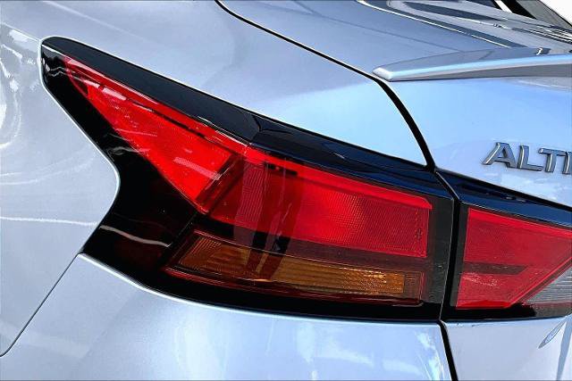 Certified 2024 Nissan Altima 2.5 S FWD image 29