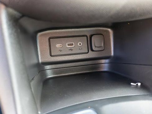 Used 2020 Chevrolet Equinox LT AWD/4WD image 29