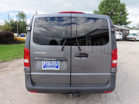 Used 2021 Mercedes-Benz Metris image 10