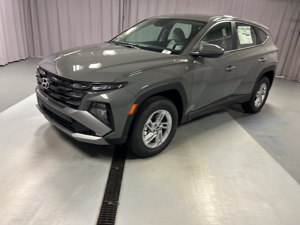 New 2026 Hyundai Tucson SE AWD/4WD image 3