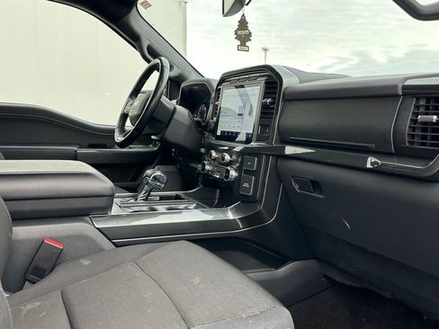 Used 2022 Ford F150 XLT w/ Equipment Group 302A High image 19