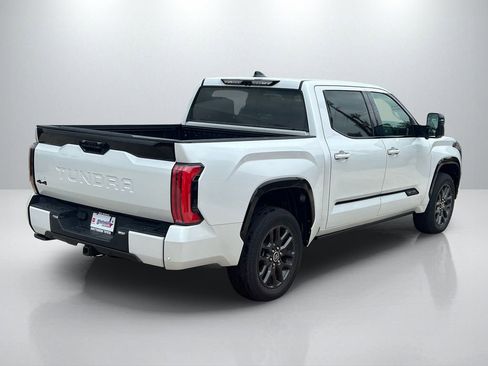 Used 2023 Toyota Tundra Platinum AWD/4WD image 5