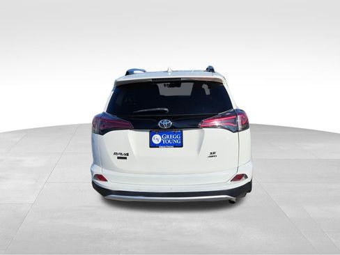 Used 2017 Toyota RAV4 SE AWD/4WD image 6