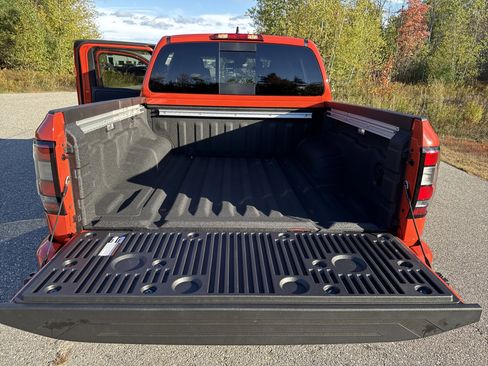 New 2026 Nissan Frontier PRO-4X w/ Pro-4x Convenience Package image 16