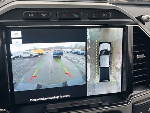 Used 2022 Ford F350 Lariat w/ Tremor Off-Road Package image 21