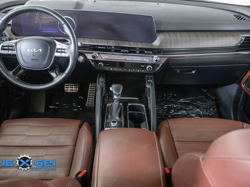Used 2024 Kia Telluride SX Prestige AWD/4WD image 32