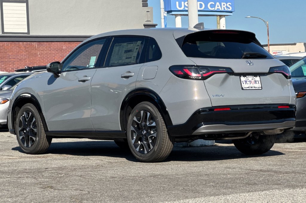 New 2026 Honda HR-V EX-L image 6