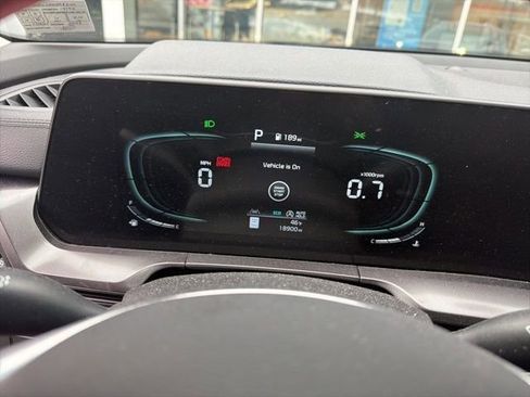 Certified 2023 Kia Telluride S w/ S Sunroof Package image 12