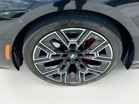 Used 2024 BMW 530i w/ M Sport Package RWD image 35