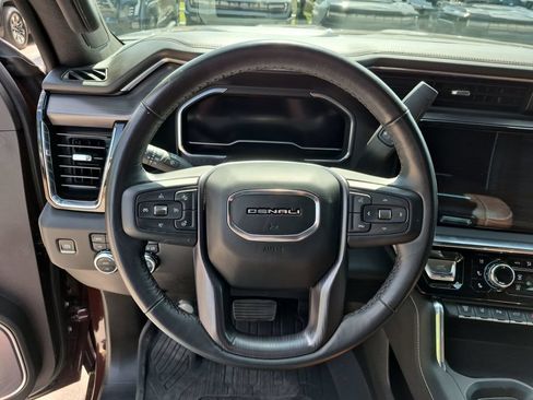 Used 2024 GMC Sierra 2500 Denali Ultimate AWD/4WD image 23
