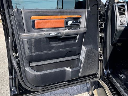 Used 2014 RAM 3500 Laramie Longhorn image 17